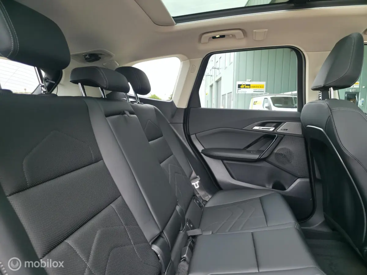 xDrive25e / Pano / Leder / HUD / HK Audio / Trekhaak