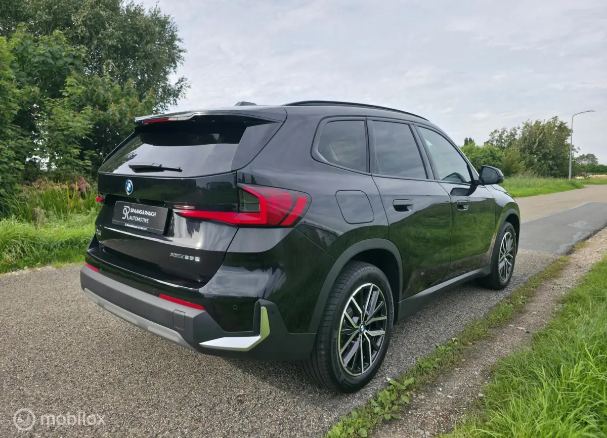 xDrive25e / Pano / Leder / HUD / HK Audio / Trekhaak
