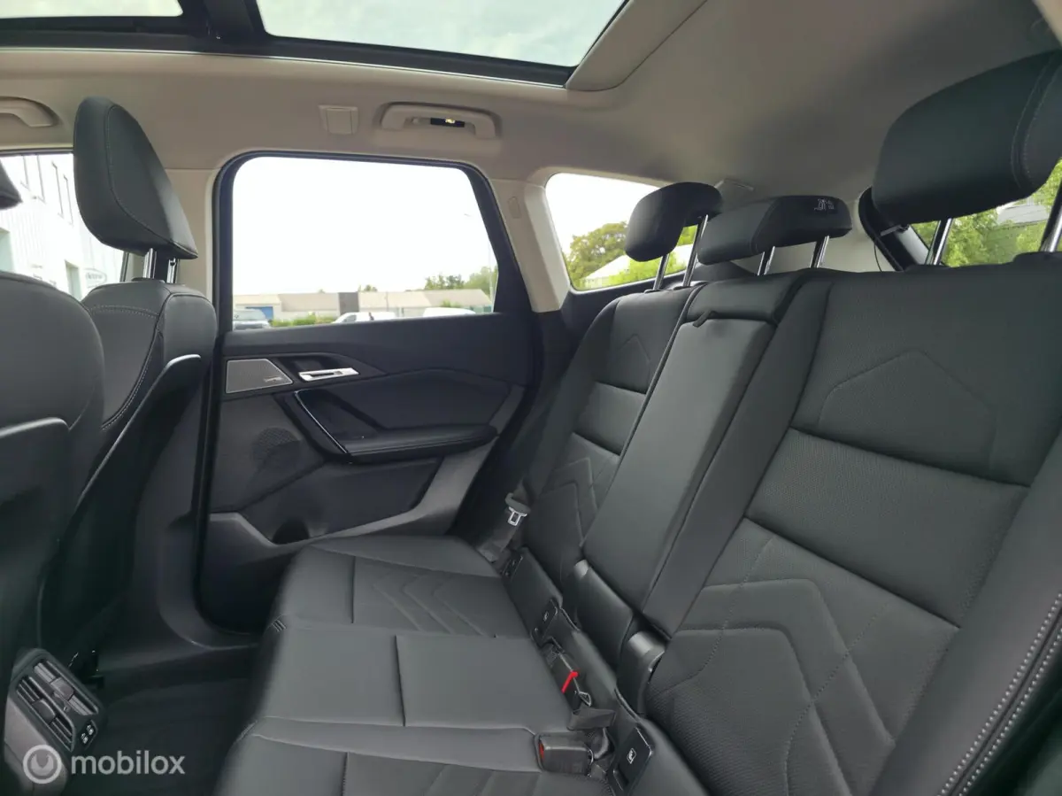 xDrive25e / Pano / Leder / HUD / HK Audio / Trekhaak