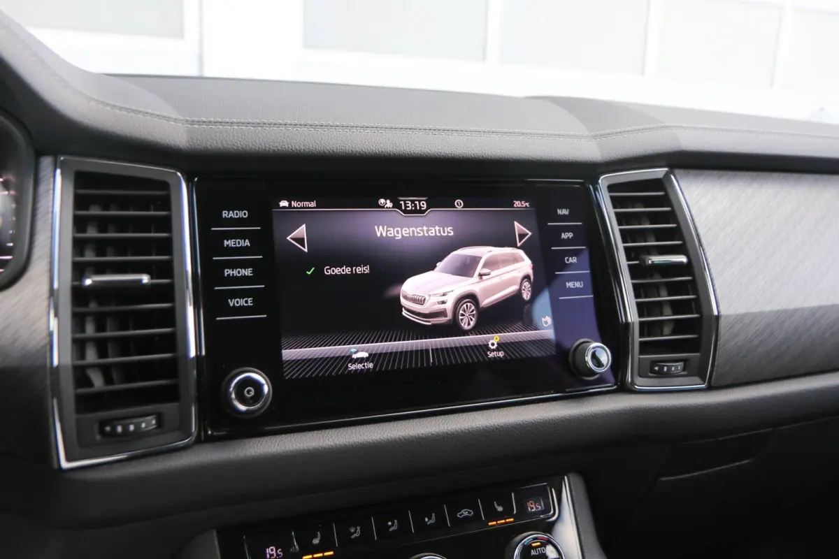 1.5 TSI 150pk DSG Business Edition | Trekhaak | Achteruitrijcamera | Navigatie | Smartlink | Stoelverwarming