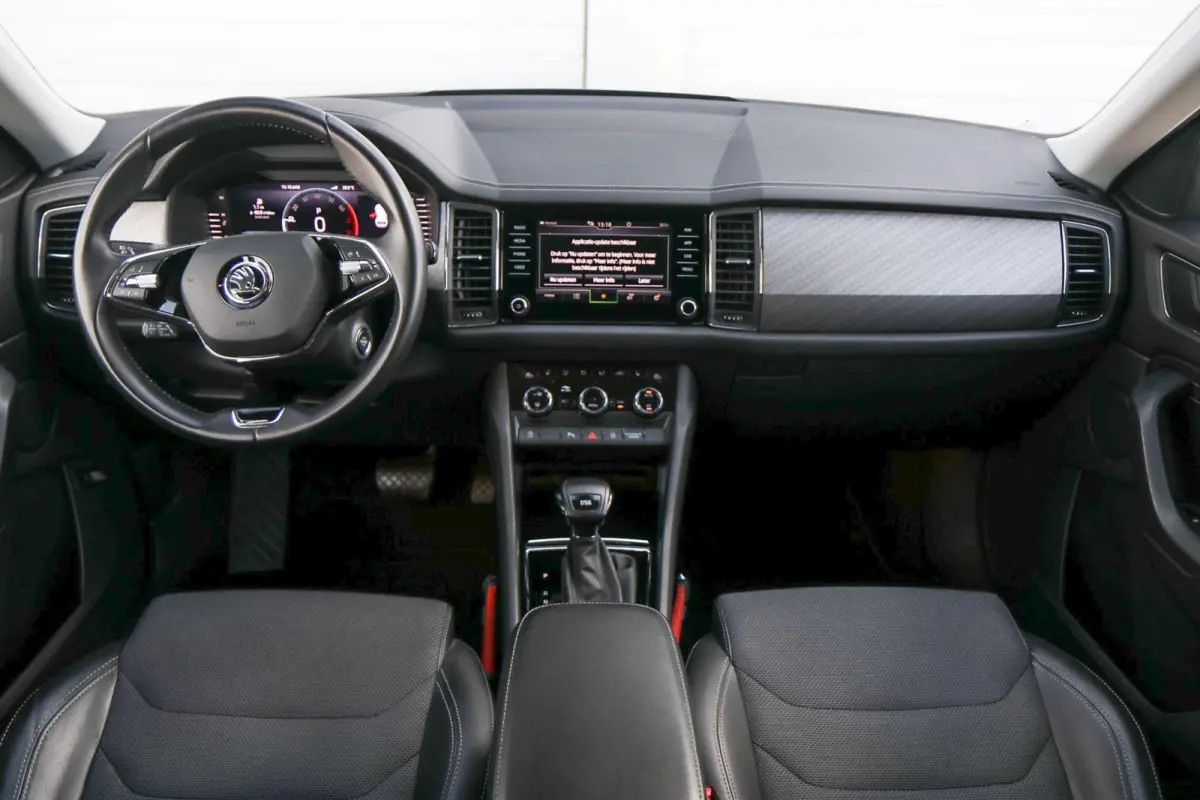 1.5 TSI 150pk DSG Business Edition | Trekhaak | Achteruitrijcamera | Navigatie | Smartlink | Stoelverwarming