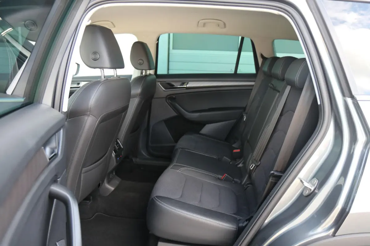 1.5 TSI 150pk DSG Business Edition | Trekhaak | Achteruitrijcamera | Navigatie | Smartlink | Stoelverwarming