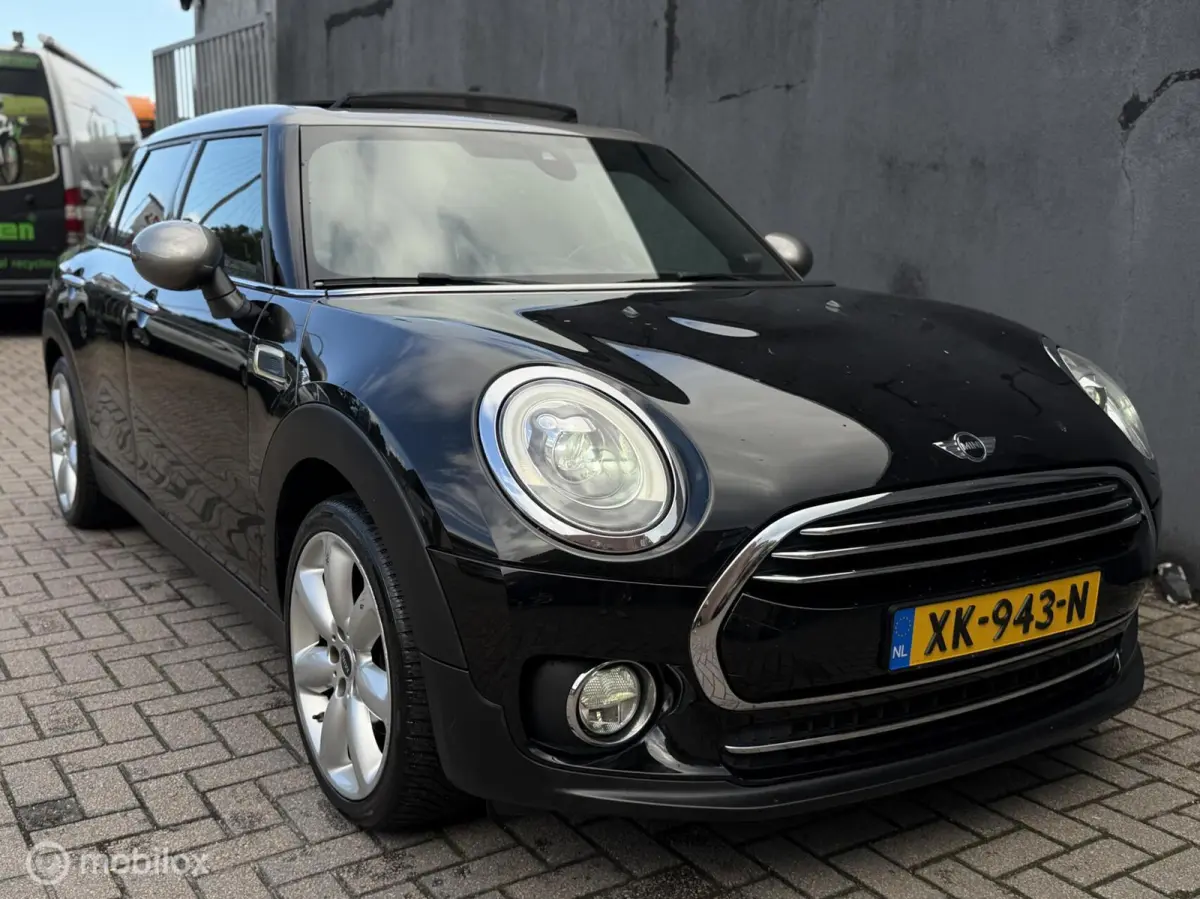 1.5 Cooper Chili -PANO-LED-H/K-NAVI-STOELV-