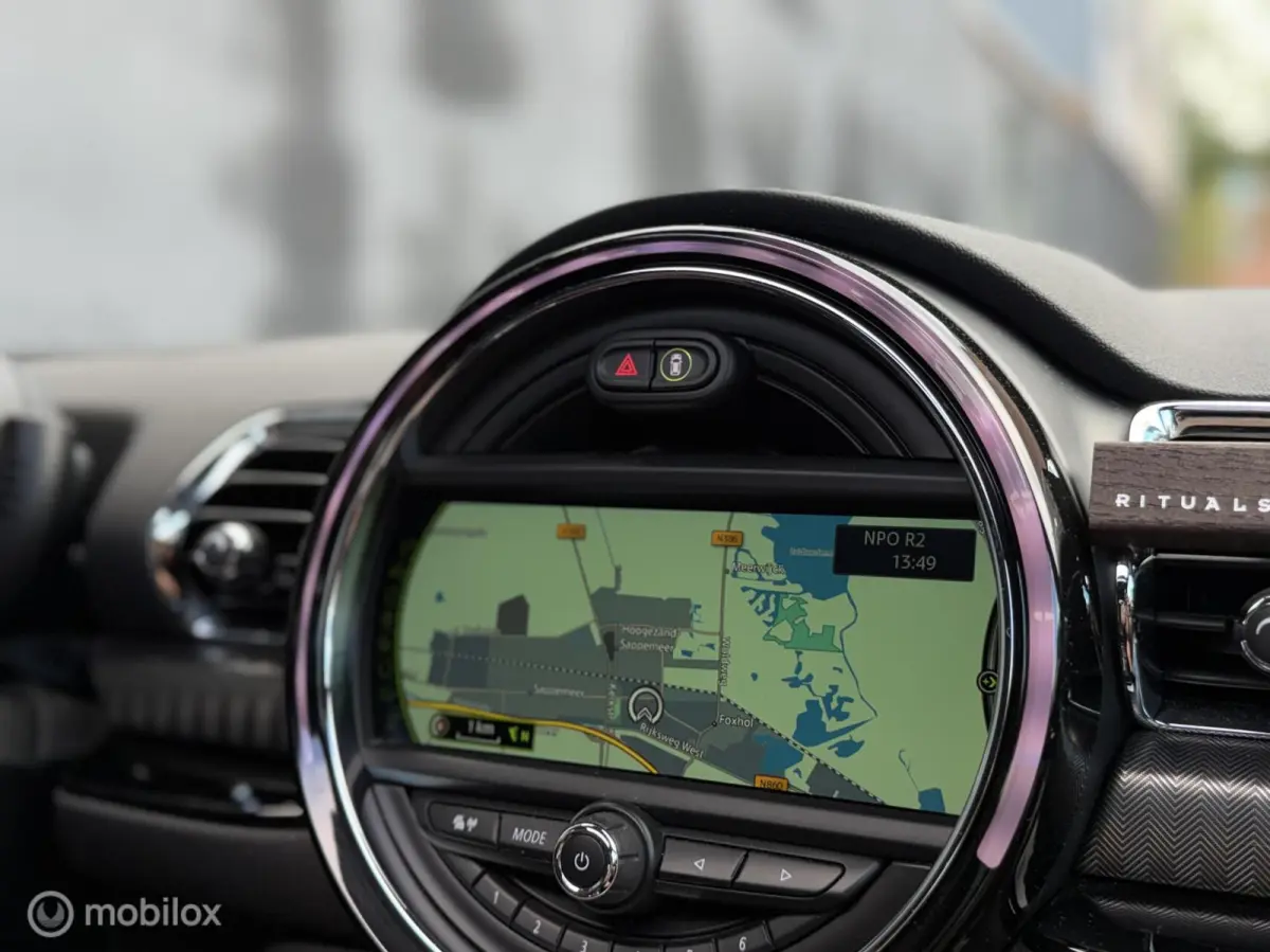 1.5 Cooper Chili -PANO-LED-H/K-NAVI-STOELV-