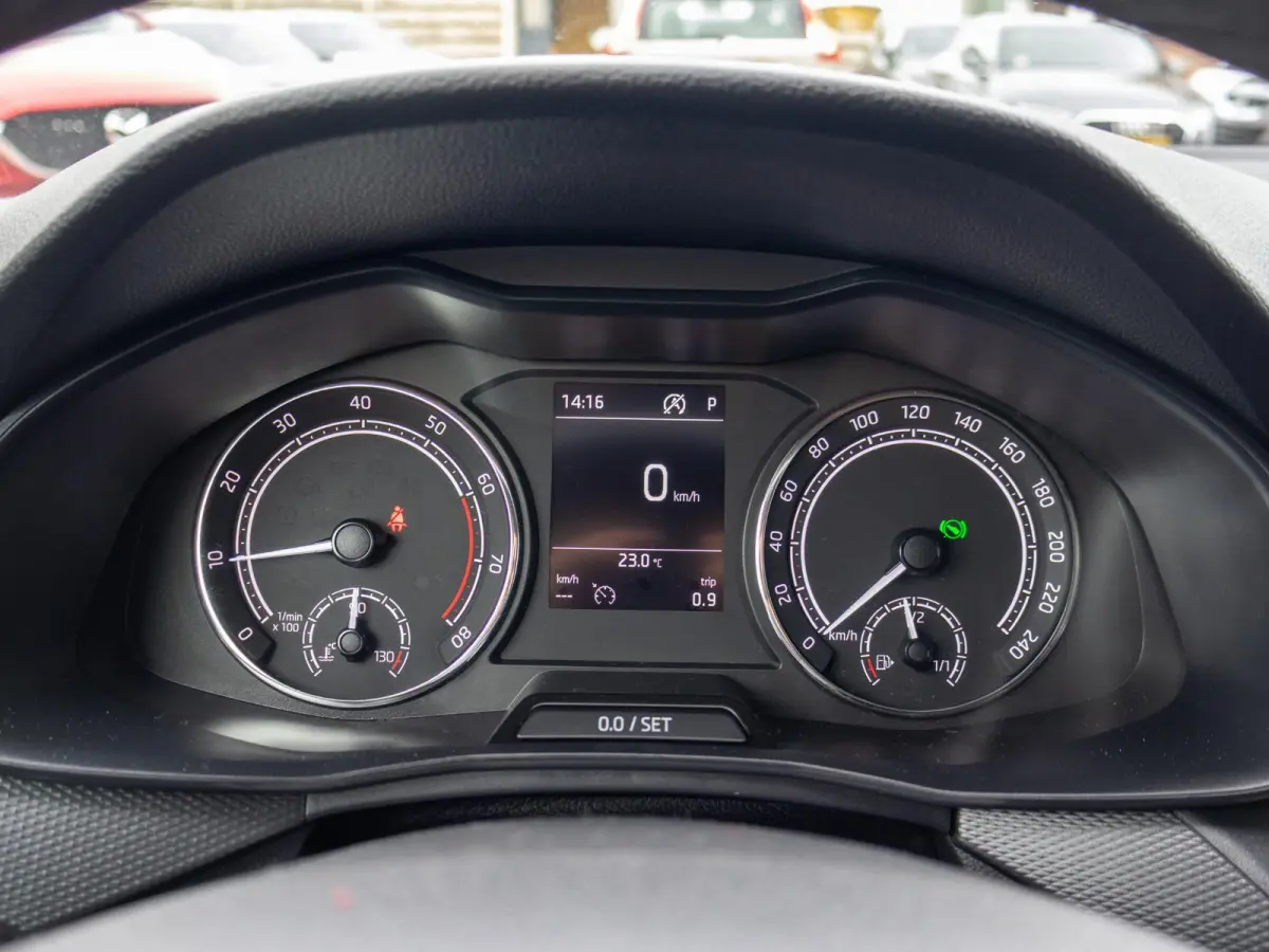 1.0 TSI Style LED Keyless start Automaat