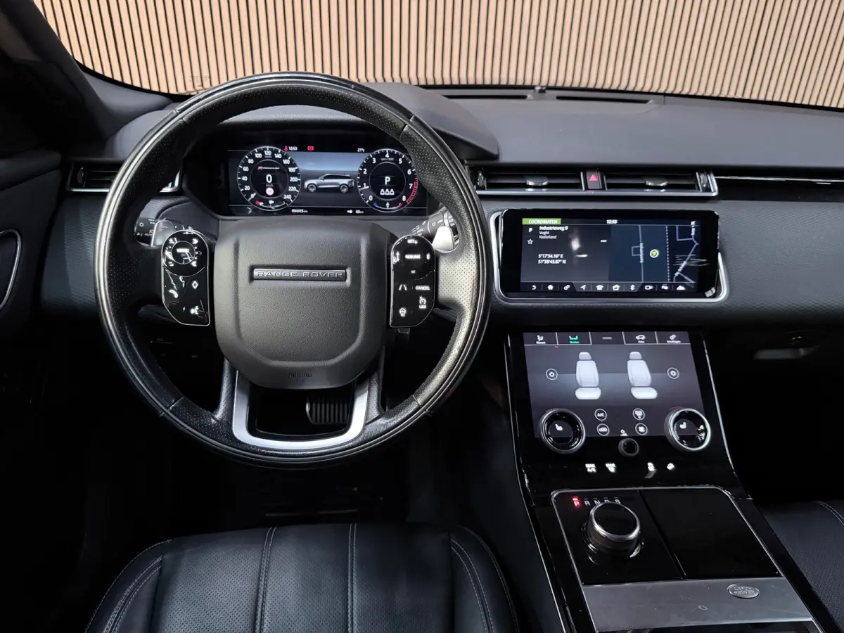 2.0 P250 Turbo AWD R-Dynamic SE
