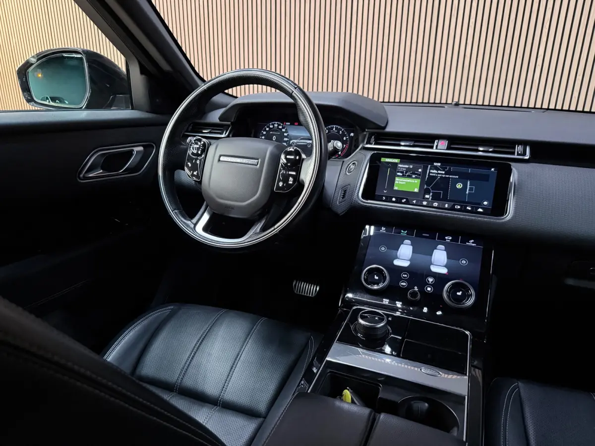 2.0 P250 Turbo AWD R-Dynamic SE