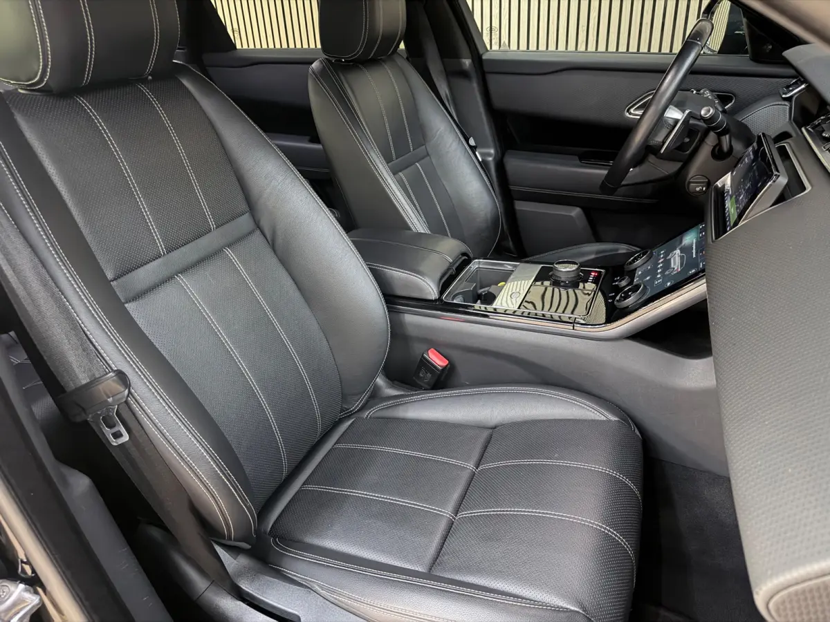 2.0 P250 Turbo AWD R-Dynamic SE