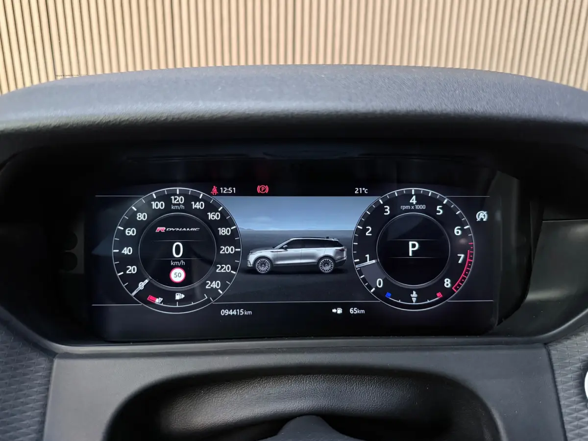 2.0 P250 Turbo AWD R-Dynamic SE