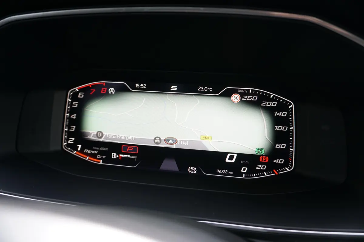 1.5 eTSI FR Business Intense * DEALER ONDERHOUDEN * + CAMERA / KEYLESS / ELEK. TREKHAAK / STUURWIELVERWARMING