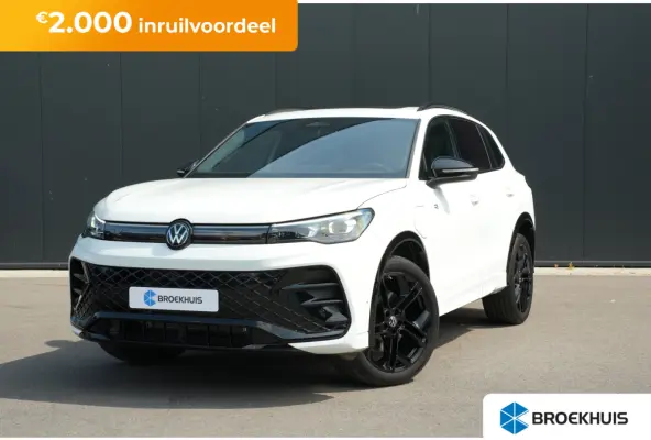 R-Line Edition - eHybrid | TREKHAAK | PANORAMADAK | | TREKHAAK | PANORAMADAK | STOEL + STUUR VERW. | STOEL.MASSAGE | ADAPT.CRUISE | 360* CAMERA |