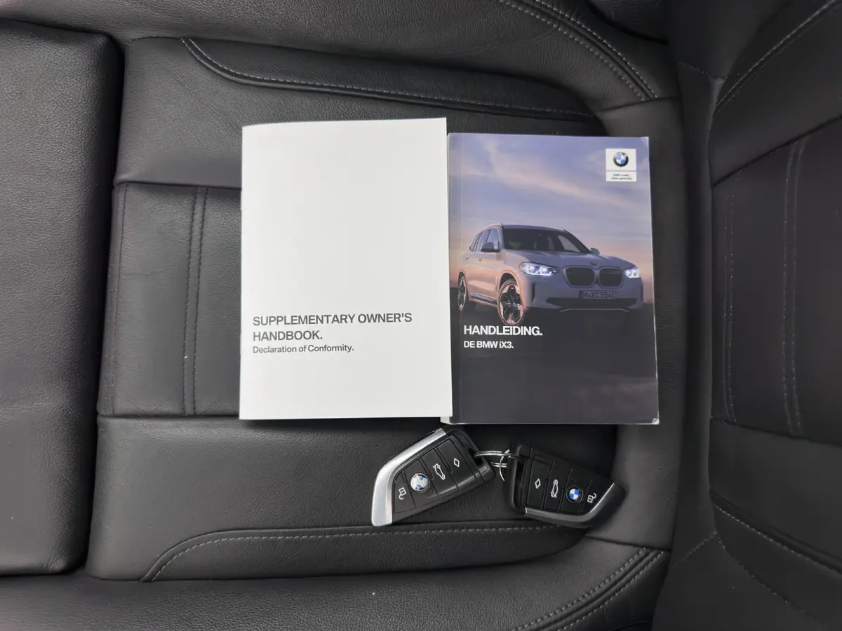 High Executive 80 kWh [ 3-Fase-11kW ] {SoH-97%} (INCL-BTW) Aut. *PANO | LEATHER | HARMAN/KARDON | ADAPTIVE-CRUISE | FULL-LED | BLIND-SPOT | MEMORY-PACK | DIGI-COCKPIT | HEATED-SPORTSEATS | K