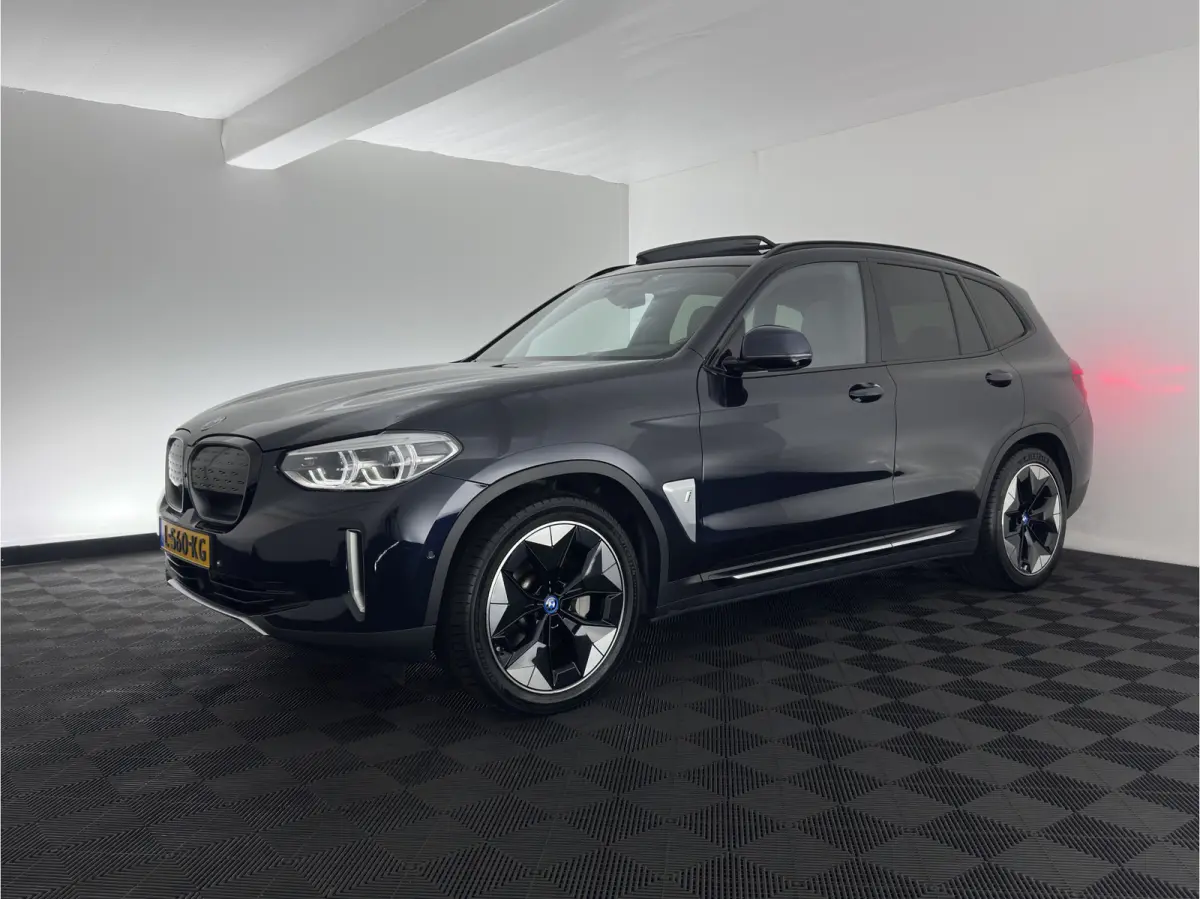 High Executive 80 kWh (INCL-BTW) *AUT | PANO | LEATHER SPORT | ADAPTIVE-CRUISE | FULL-LED | BLIND-SPOT | MEMORY-PACK | DIGI-COCKPIT | HEATED-COMFORTSEATS | KEYLESS | CAMERA | DAB+ | TOWBAR |