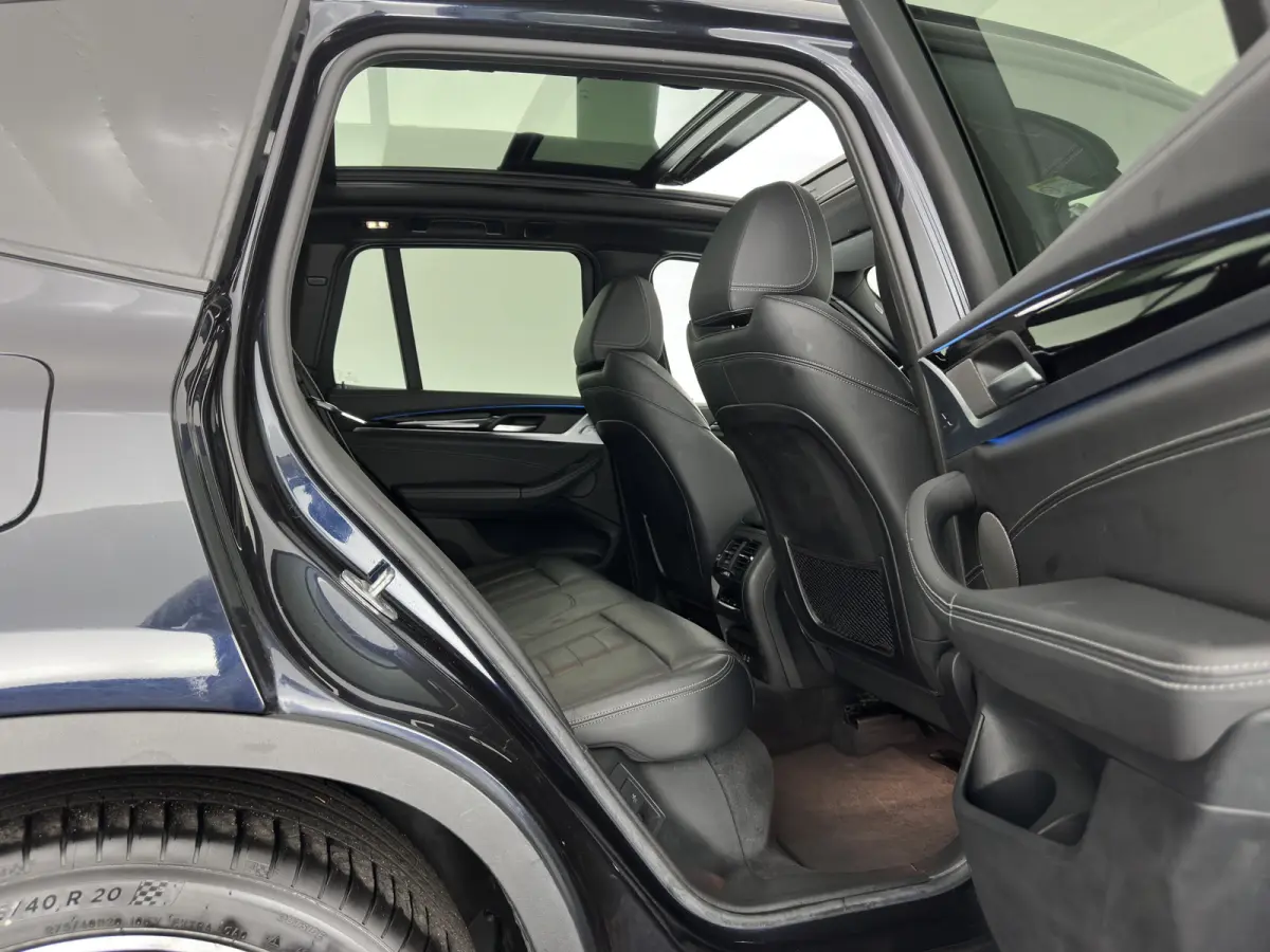 High Executive 80 kWh [ 3-Fase-11kW ] {SoH-97%} (INCL-BTW) Aut. *PANO | LEATHER | HARMAN/KARDON | ADAPTIVE-CRUISE | FULL-LED | BLIND-SPOT | MEMORY-PACK | DIGI-COCKPIT | HEATED-SPORTSEATS | K