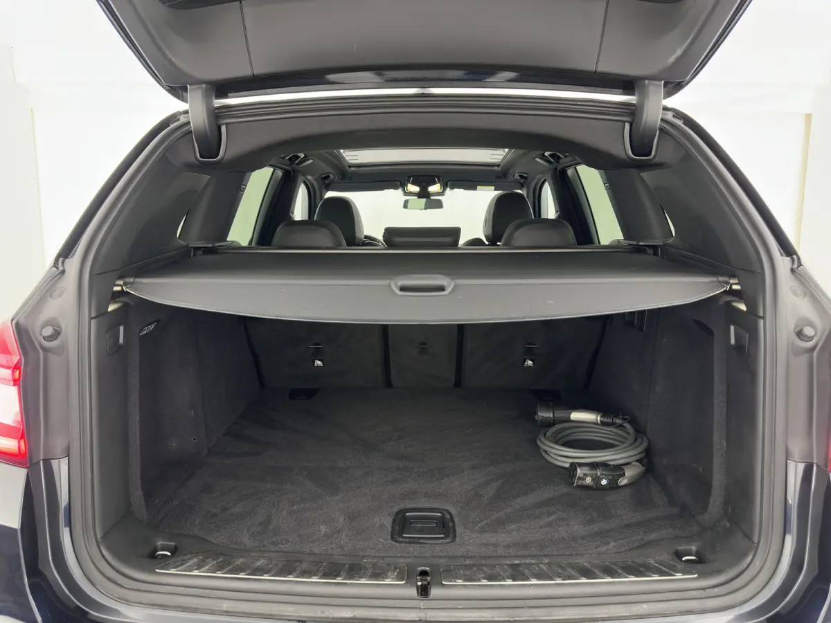 High Executive 80 kWh [ 3-Fase-11kW ] {SoH-97%} (INCL-BTW) Aut. *PANO | LEATHER | HARMAN/KARDON | ADAPTIVE-CRUISE | FULL-LED | BLIND-SPOT | MEMORY-PACK | DIGI-COCKPIT | HEATED-SPORTSEATS | K