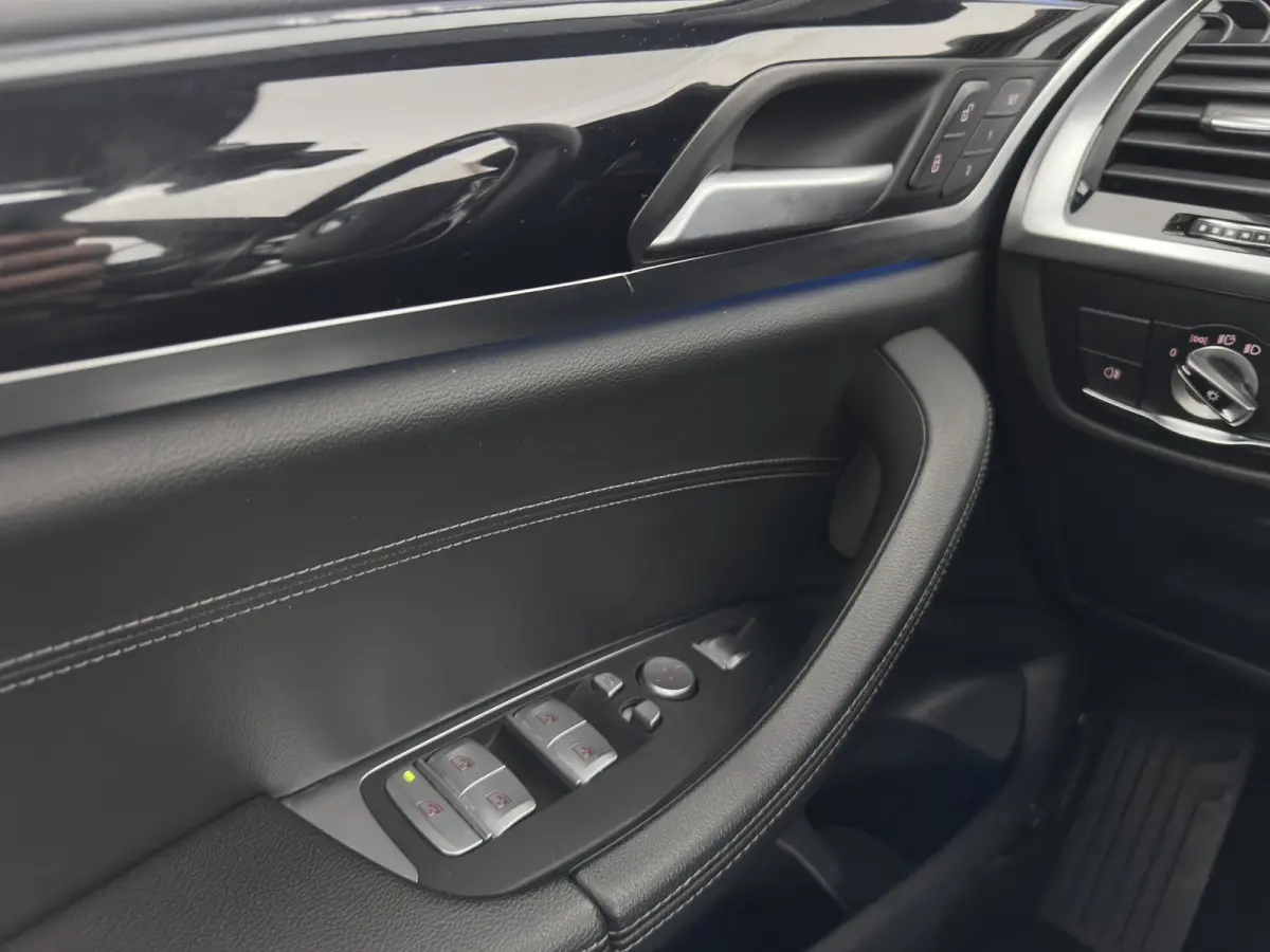 High Executive 80 kWh [ 3-Fase-11kW ] {SoH-97%} (INCL-BTW) Aut. *PANO | LEATHER | HARMAN/KARDON | ADAPTIVE-CRUISE | FULL-LED | BLIND-SPOT | MEMORY-PACK | DIGI-COCKPIT | HEATED-SPORTSEATS | K