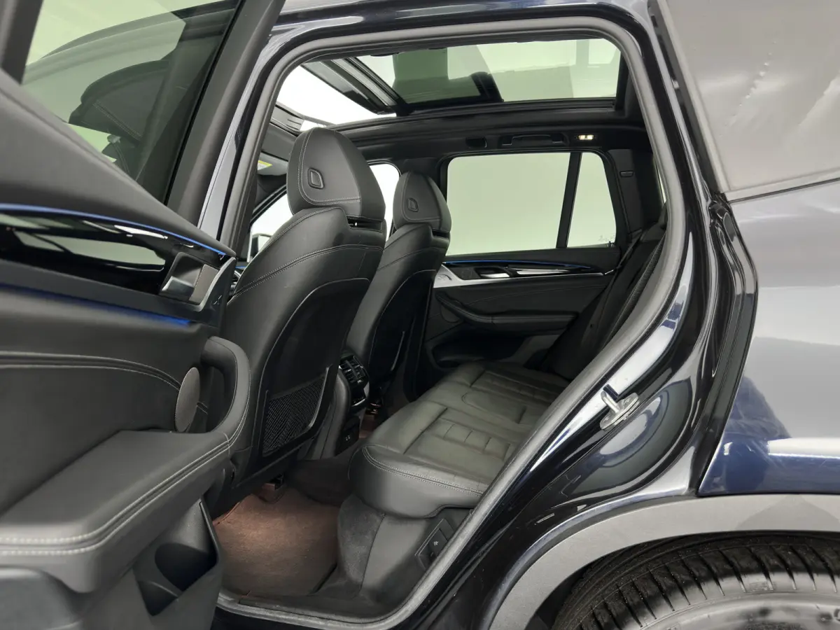 High Executive 80 kWh [ 3-Fase-11kW ] {SoH-97%} (INCL-BTW) Aut. *PANO | LEATHER | HARMAN/KARDON | ADAPTIVE-CRUISE | FULL-LED | BLIND-SPOT | MEMORY-PACK | DIGI-COCKPIT | HEATED-SPORTSEATS | K
