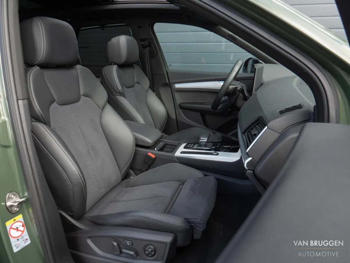 55 TFSI e S-Line Pano Luchtv Trekh Massage B&O BTW Head-up