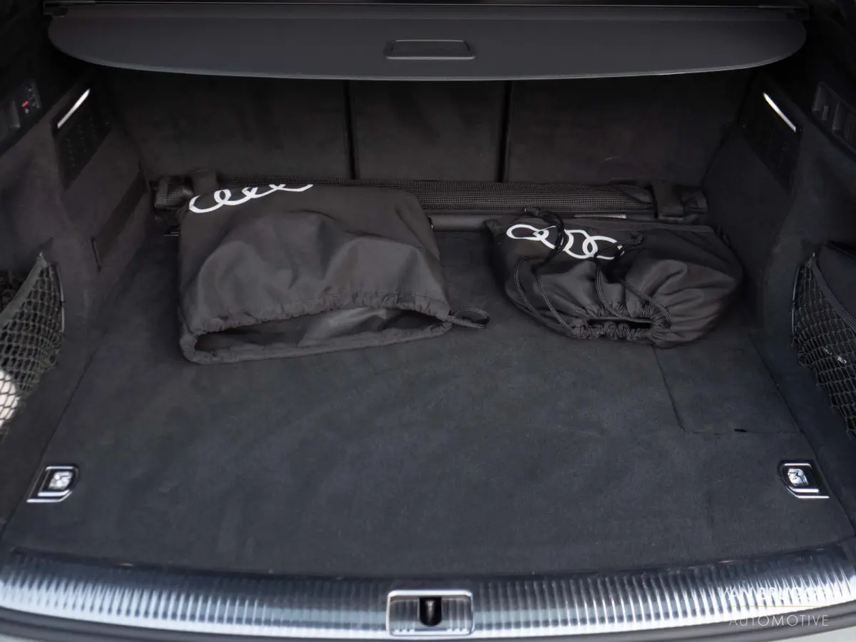 55 TFSI e S-Line Pano Luchtv Trekh Massage B&O BTW Head-up