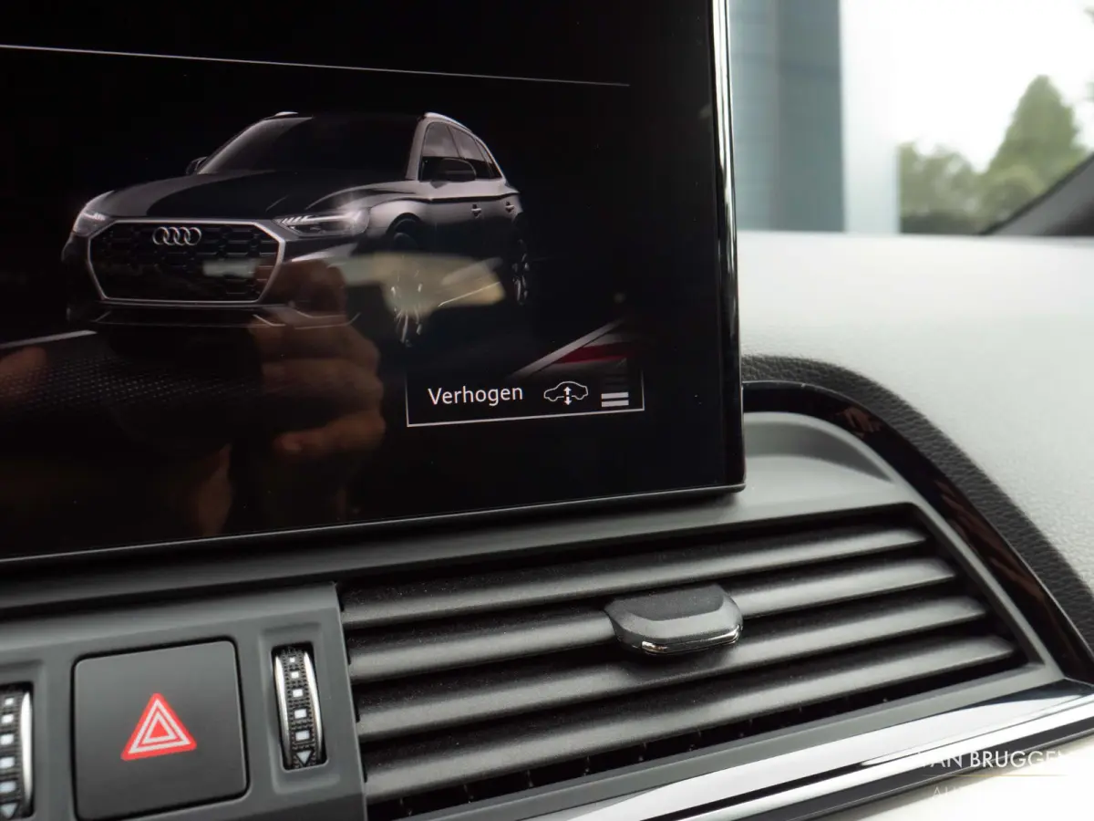 55 TFSI e S-Line Pano Luchtv Trekh Massage B&O BTW Head-up