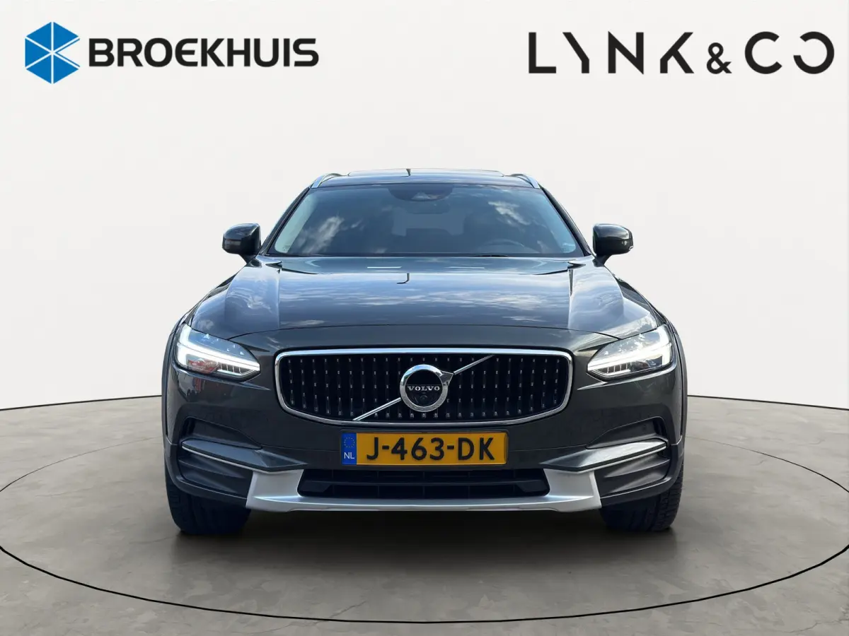 2.0 T5 AWD Pro | Camera | Apple Carplay\Android Auto | Adapt. Cruise | 21' |