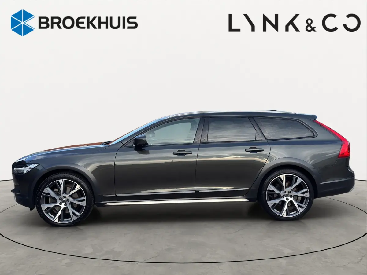 2.0 T5 AWD Pro | Camera | Apple Carplay\Android Auto | Adapt. Cruise | 21' |