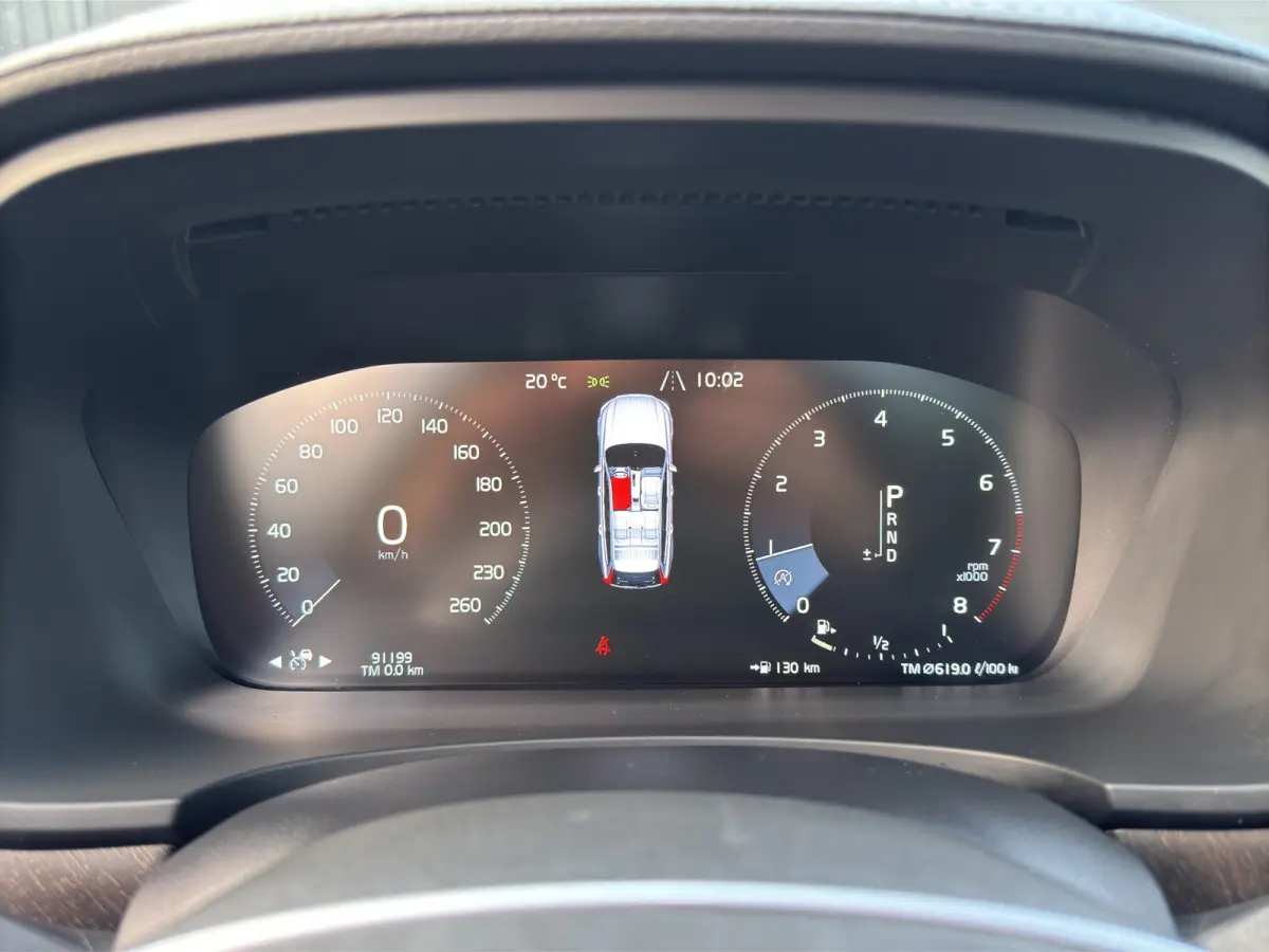 2.0 T5 AWD Pro | Camera | Apple Carplay\Android Auto | Adapt. Cruise | 21' |