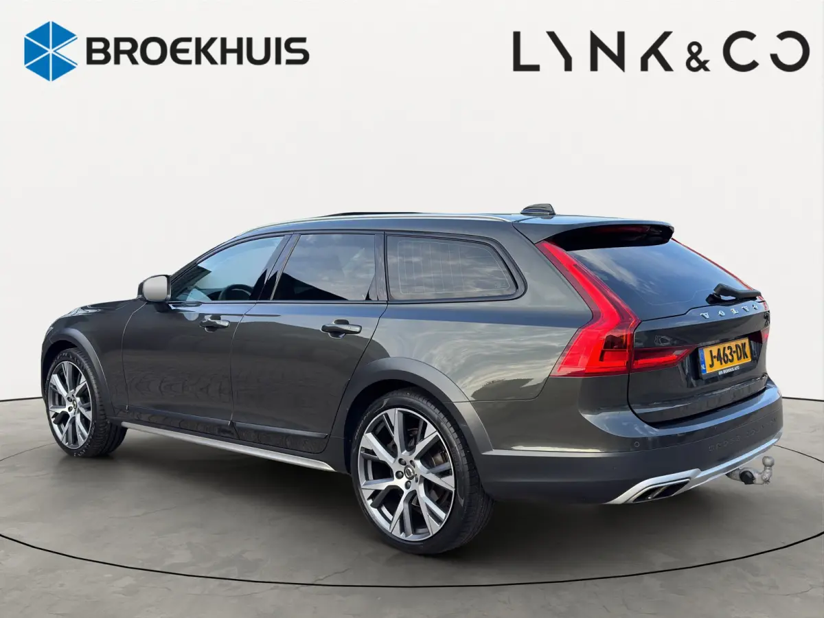 2.0 T5 AWD Pro | Camera | Apple Carplay\Android Auto | Adapt. Cruise | 21' |