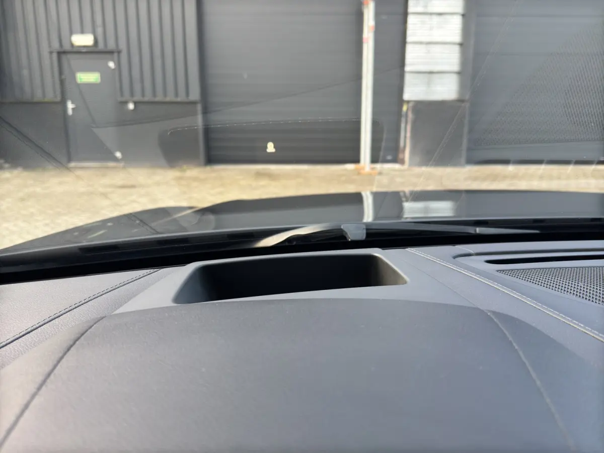 2.0 T5 AWD Pro | Camera | Apple Carplay\Android Auto | Adapt. Cruise | 21' |