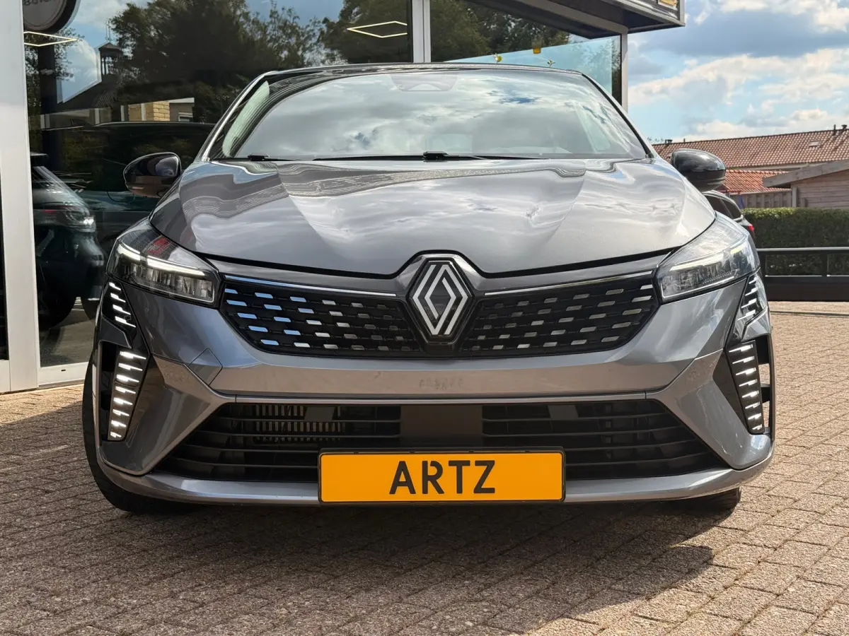 1.0 TCe 90 GPF techno | Led | Carplay | Winter pack