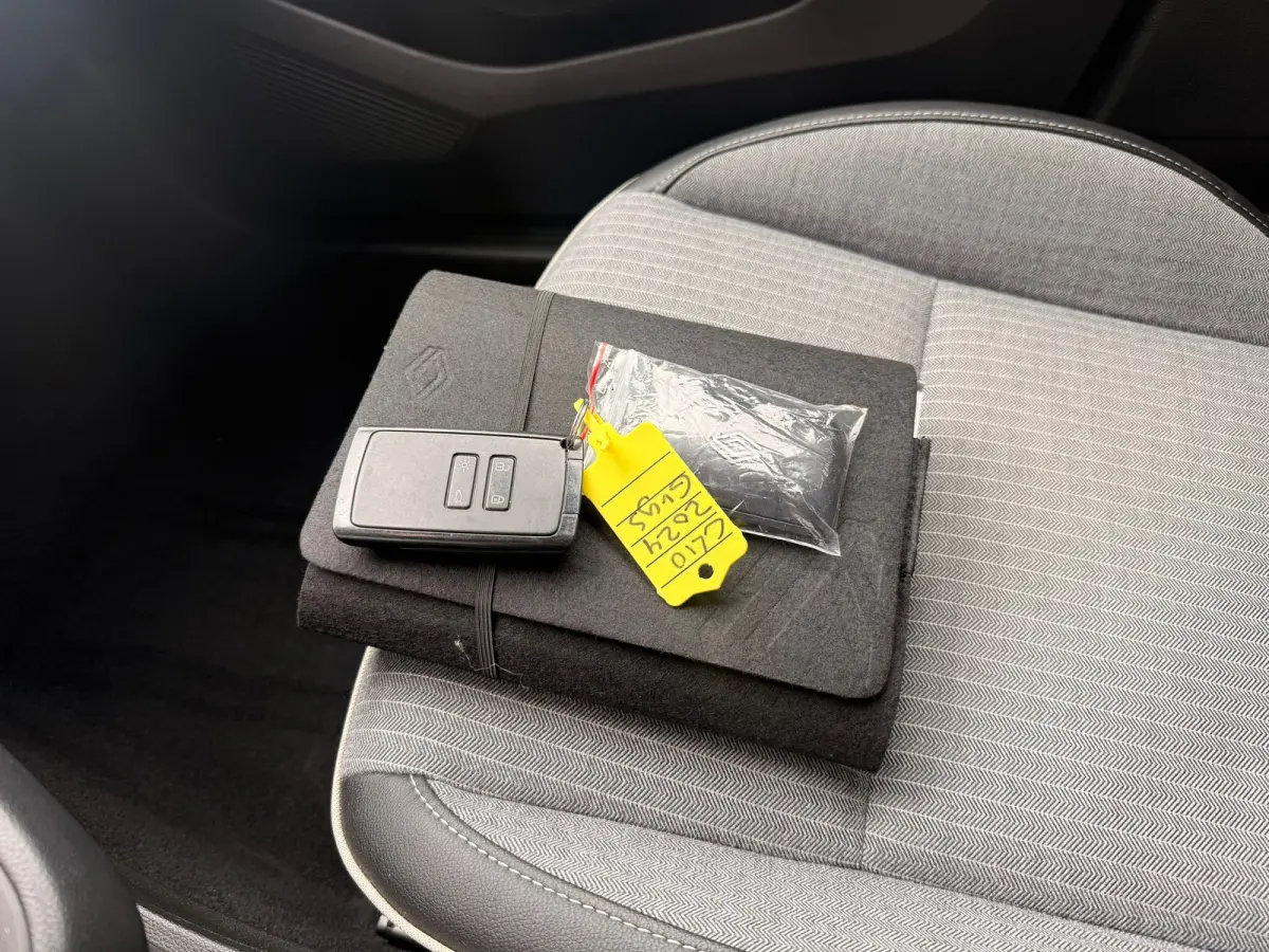 1.0 TCe 90 GPF techno | Led | Carplay | Winter pack