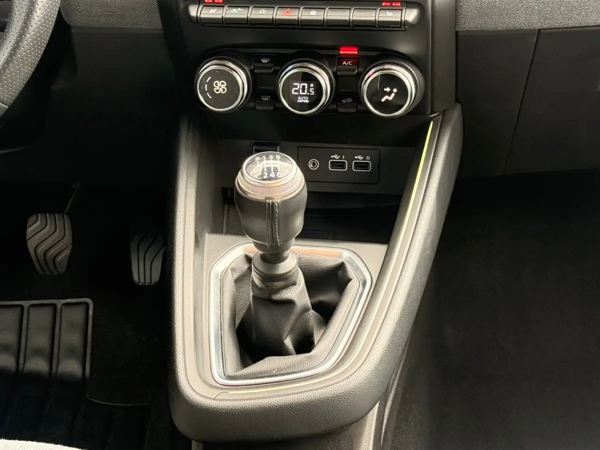 1.0 TCe 90 GPF techno | Led | Carplay | Winter pack