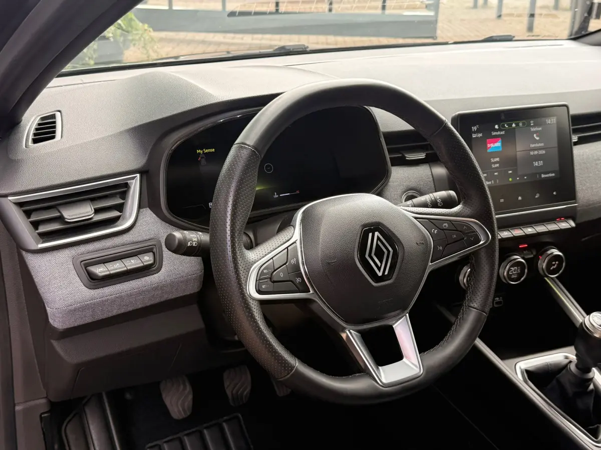 1.0 TCe 90 GPF techno | Led | Carplay | Winter pack