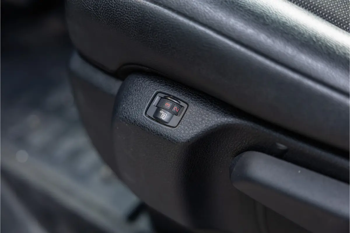 2.0 CDTI L2H1 | L+R Schuifdeur | Automaat | CarPlay | Camera | Stoelverwarming | Trekhaak | F1 Flippers | Cruise control | Bedrijfswageninrichting | 3-Zitter | Nieuwe APK