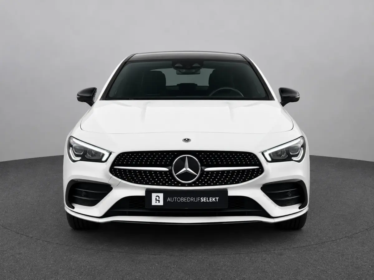 250 e AMG Night | Pano | Burmester | Camera | Carplay | Sfeerverlichting | Dodehoek