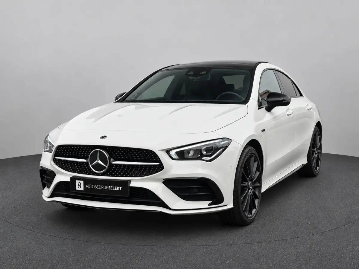 250 e AMG Night | Pano | Burmester | Camera | Carplay | Sfeerverlichting | Dodehoek