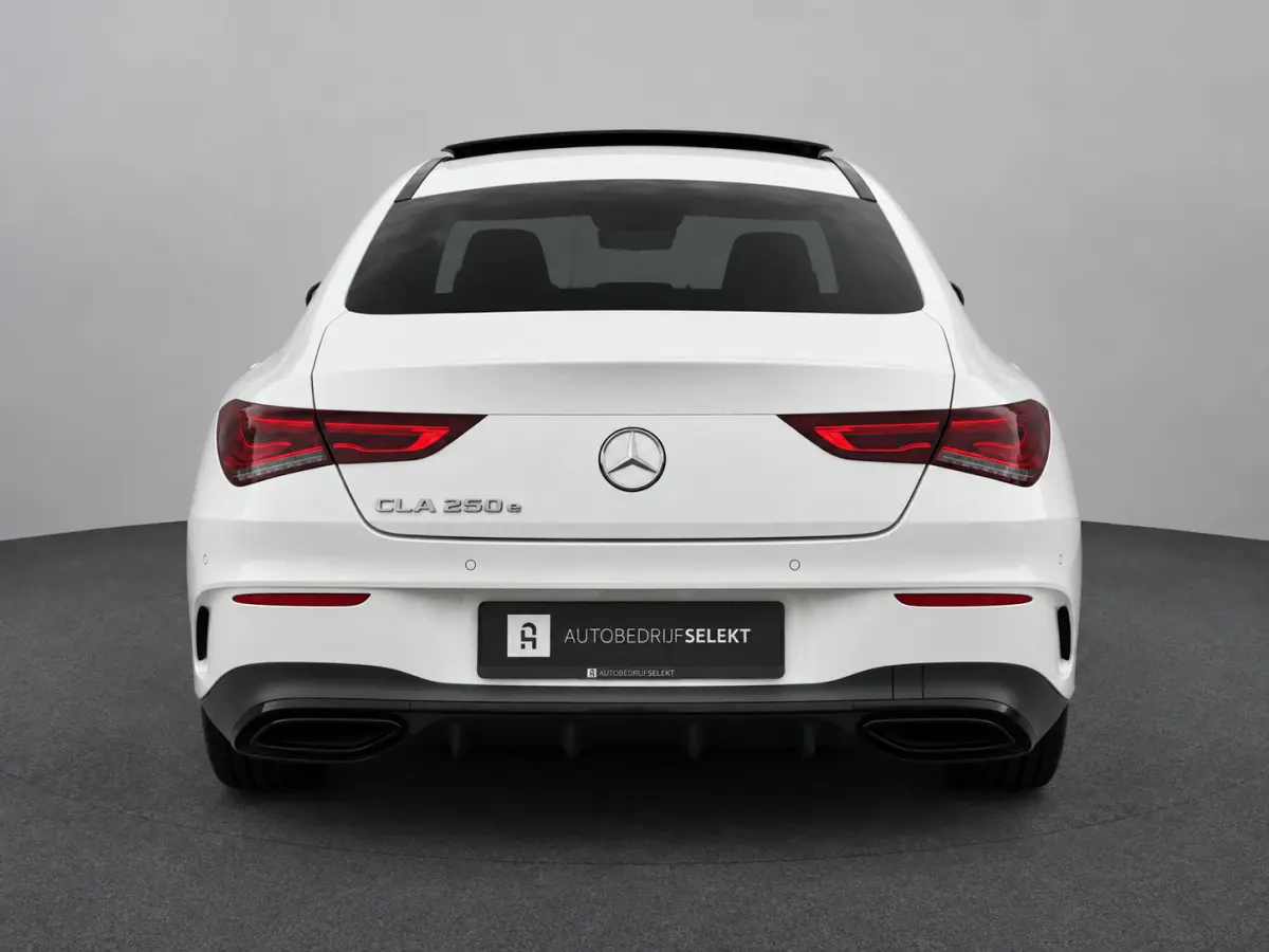 250 e AMG Night | Pano | Burmester | Camera | Carplay | Sfeerverlichting | Dodehoek