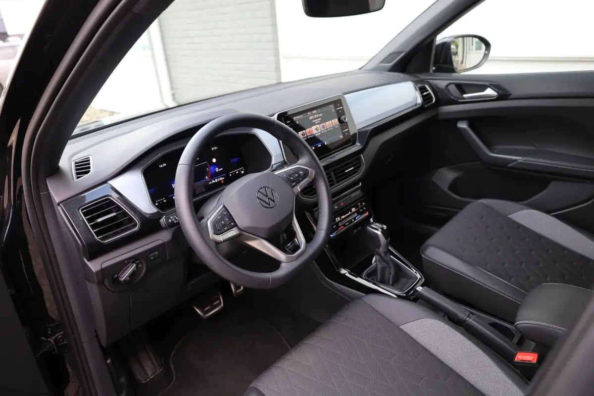 1.0 TSI 115pk DSG Life Edition | Trekhaak Afneembaar | Stoelverwarming | Navigatie | Achteruitrijcamera