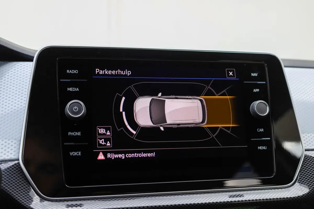 1.0 TSI 115pk DSG Life Edition | Trekhaak Afneembaar | Stoelverwarming | Navigatie | Achteruitrijcamera