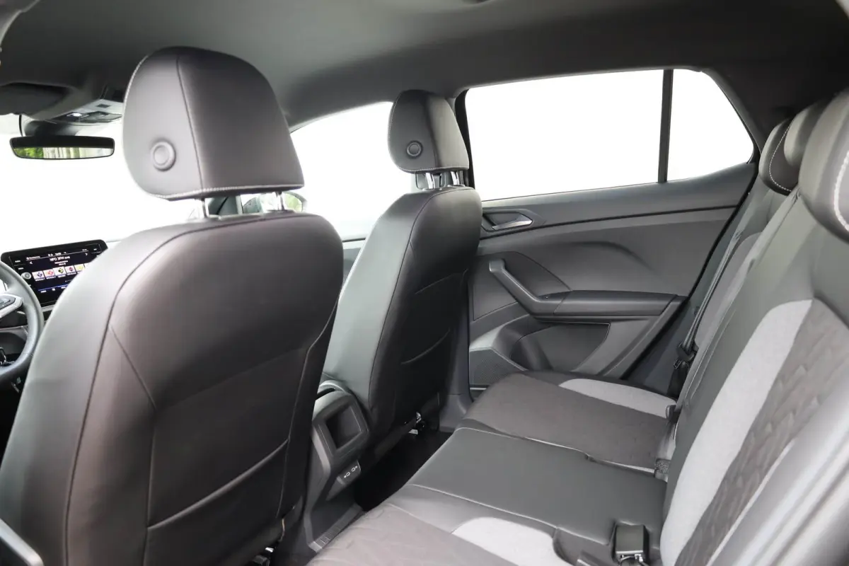 1.0 TSI 115pk DSG Life Edition | Trekhaak Afneembaar | Stoelverwarming | Navigatie | Achteruitrijcamera