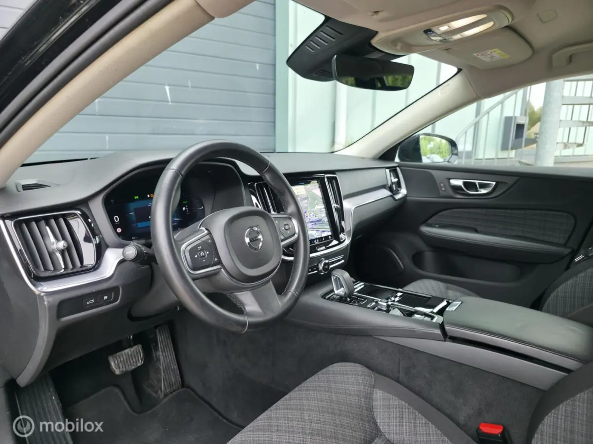 2.0 T6 Plug-in hybrid AWD / Carplay / Stoelverw.