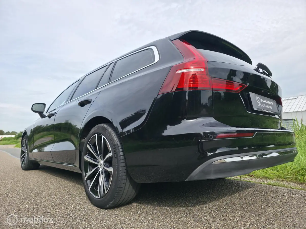 2.0 T6 Plug-in hybrid AWD / Carplay / Stoelverw.