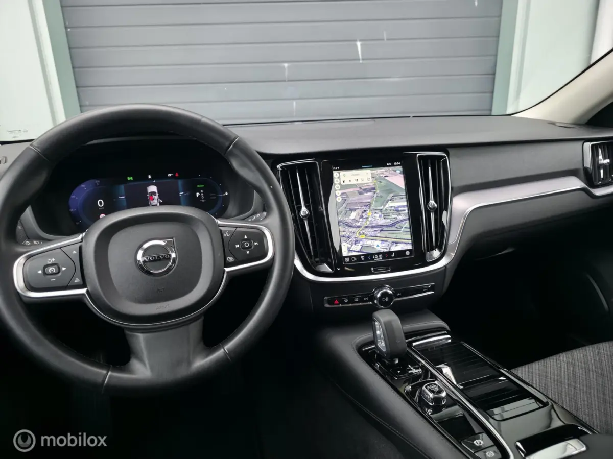 2.0 T6 Plug-in hybrid AWD / Carplay / Stoelverw.