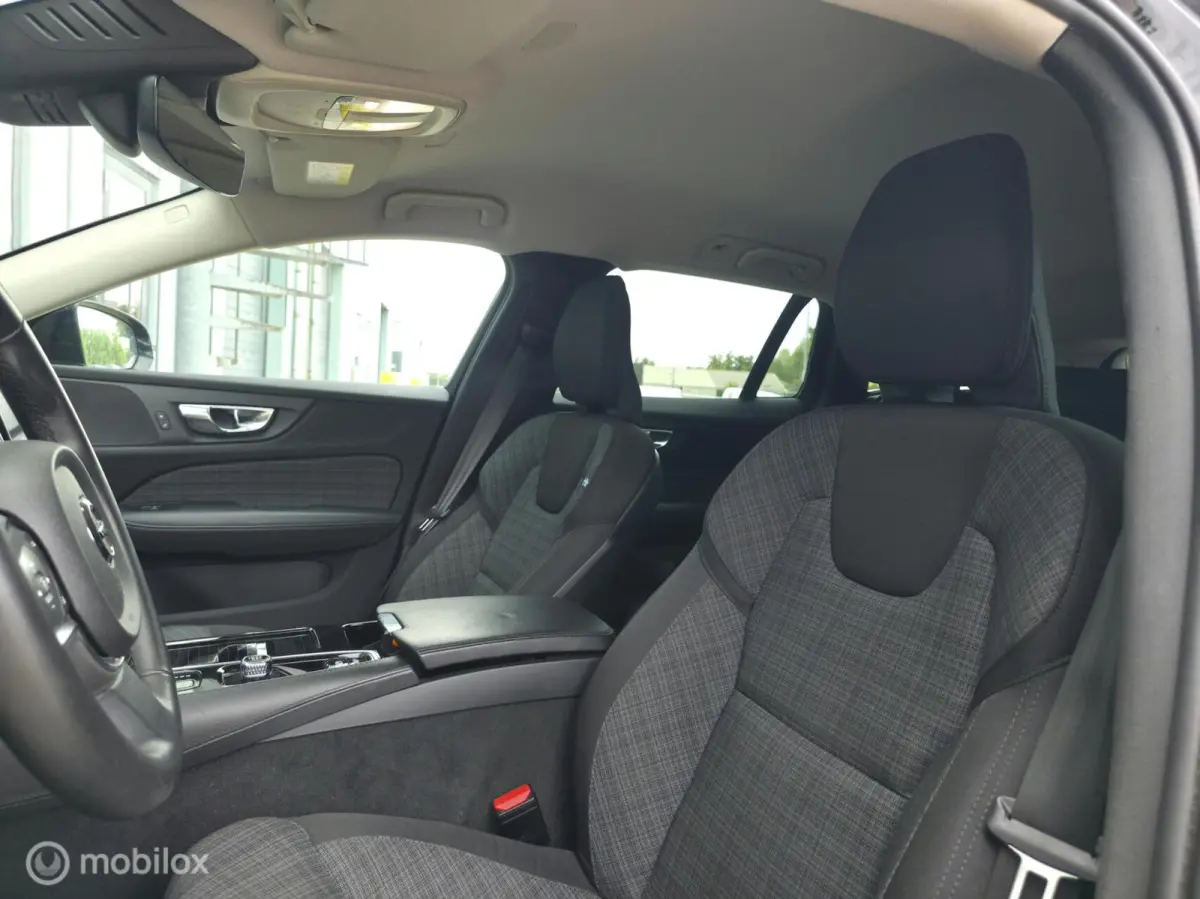 2.0 T6 Plug-in hybrid AWD / Carplay / Stoelverw.