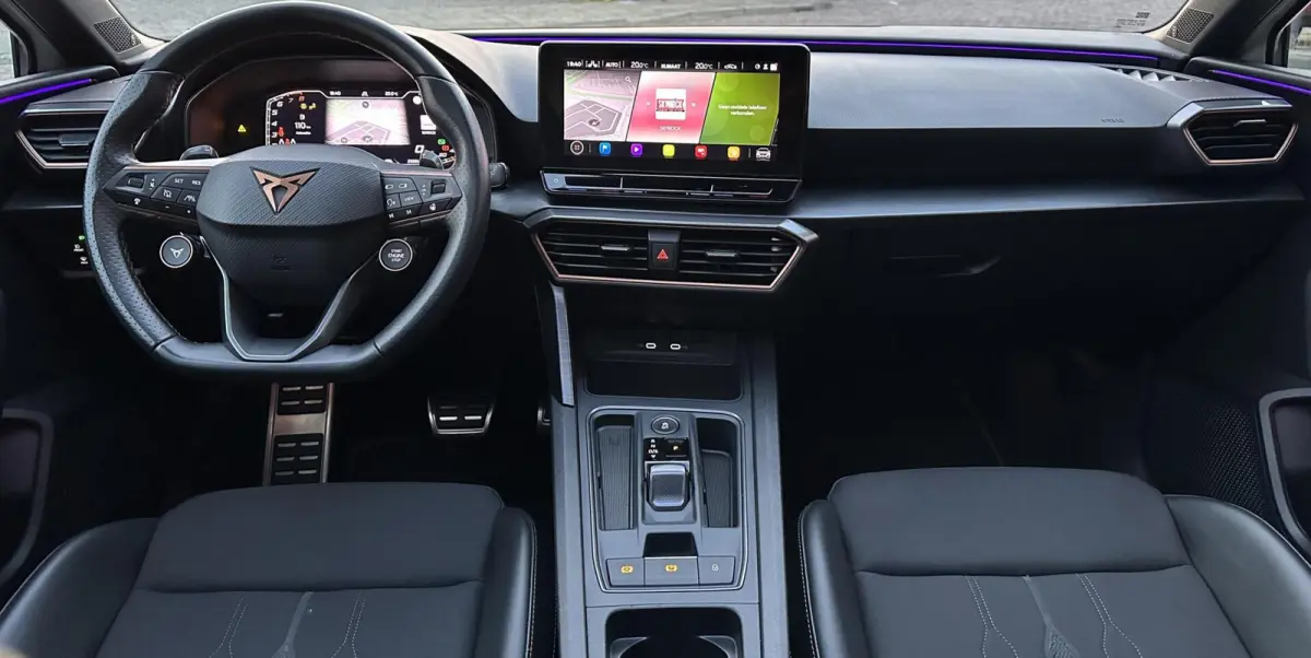 2.0 TSI VZ 300PK PANO/SFEERVERL/CARPLAY/STOELVW