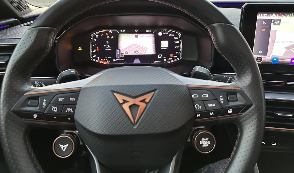 2.0 TSI VZ 300PK PANO/SFEERVERL/CARPLAY/STOELVW