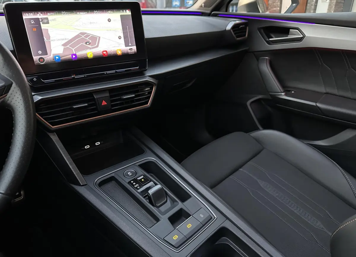 2.0 TSI VZ 300PK PANO/SFEERVERL/CARPLAY/STOELVW