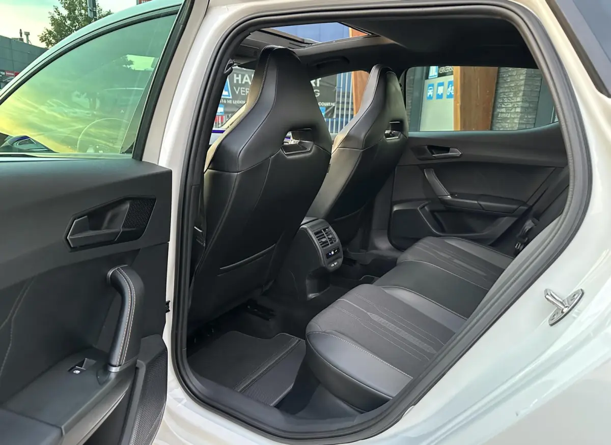 2.0 TSI VZ 300PK PANO/SFEERVERL/CARPLAY/STOELVW