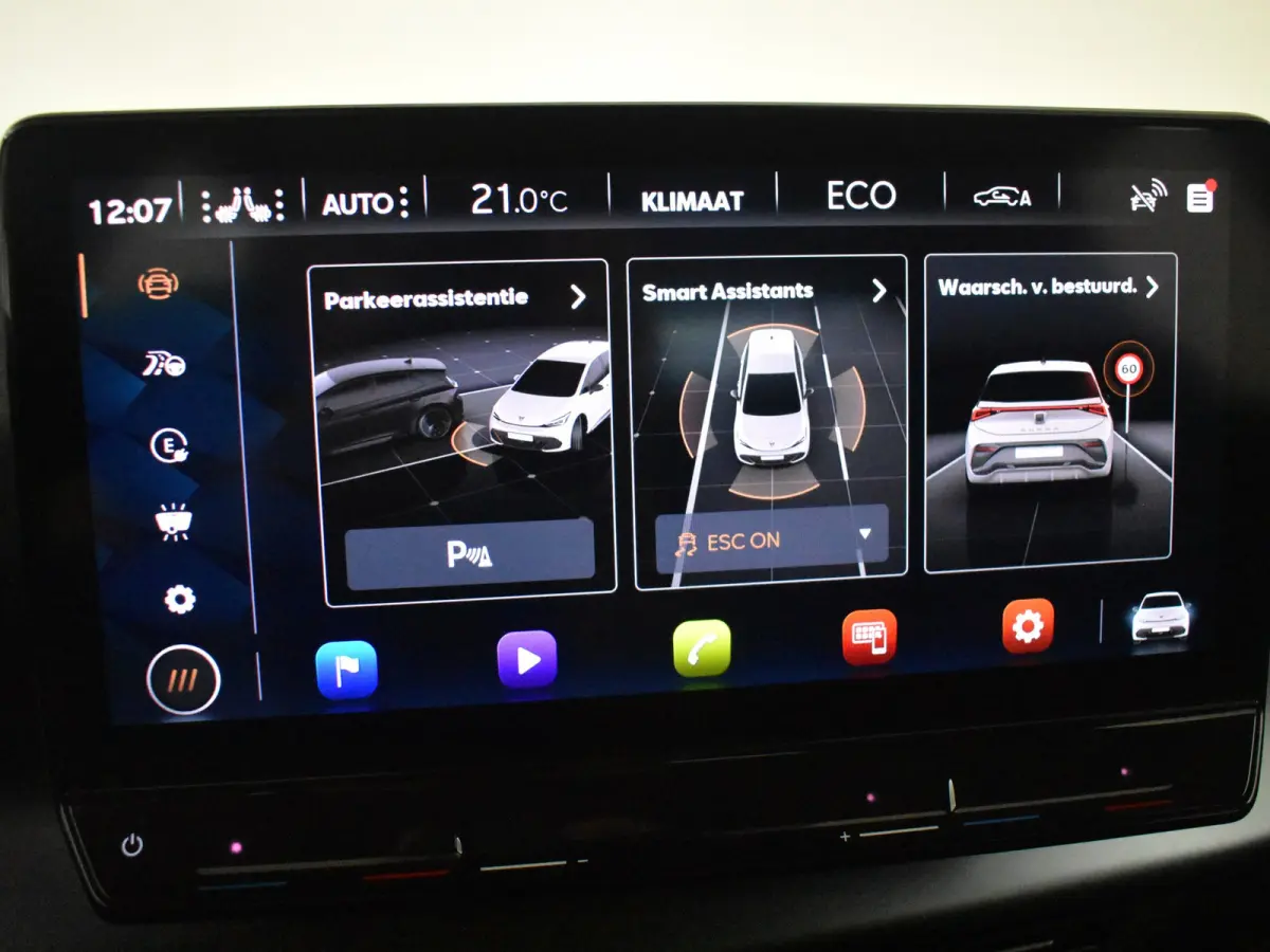 Copper Edition 82kWh l WLTP tot 556km! l Camera l Stoel/stuurverwarming l Half Leder l 19" l 231PK! l Parkeersensoren l Cr Control l Elektr. Inklapbare Buitenspiegels l Navi | DAB | LED