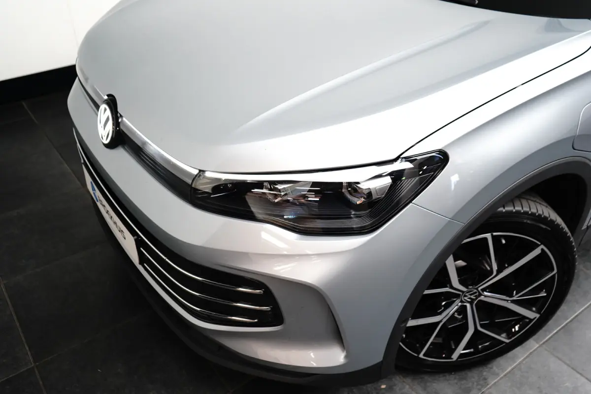 1.5 TSI eHybrid 204 pk Elegance | Wegklapbare Trekhaak | Achteruitrijcamera | Cruise control adaptief |